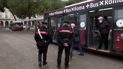 Italia impone restricciones a los no vacunados