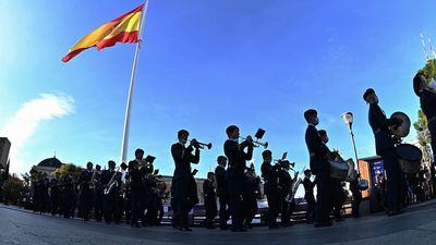 Acto de Izado Solemne de la Bandera de España con motivo del 'Día de la Constitución'