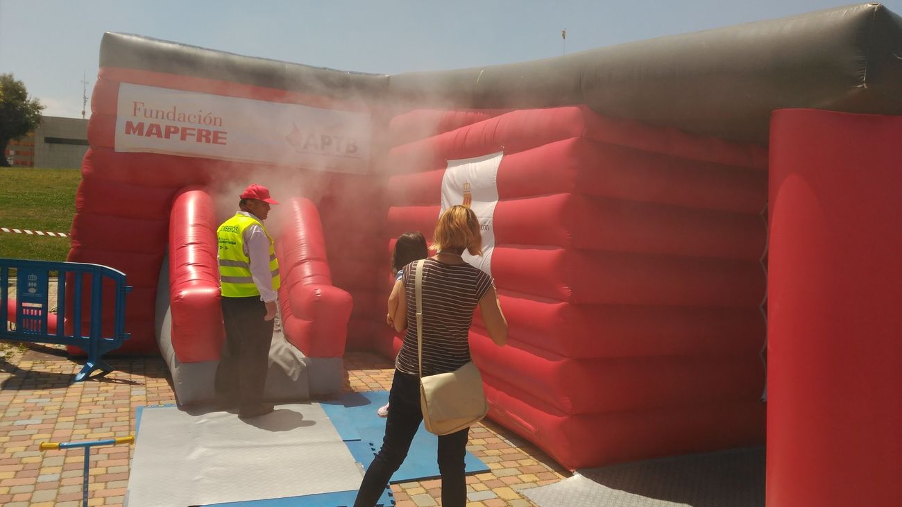 La 'Casa de Humo' aterriza en Alcorcón para enseñar a prevenir incendios