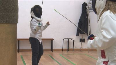 Una escuela de esgrima en Latina sale adelante, a pesar de la pandemia de Covid