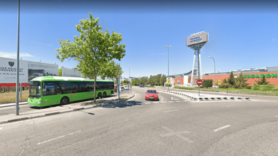 Alcorcón pide modificar una parada de bus por considerarla peligrosa