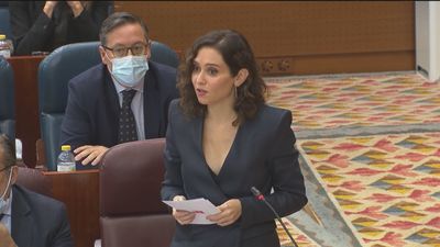 Ayuso: "No vamos a derogar ninguna ley LGTBI. Dejen de colectivizar a homosexuales y transexuales"