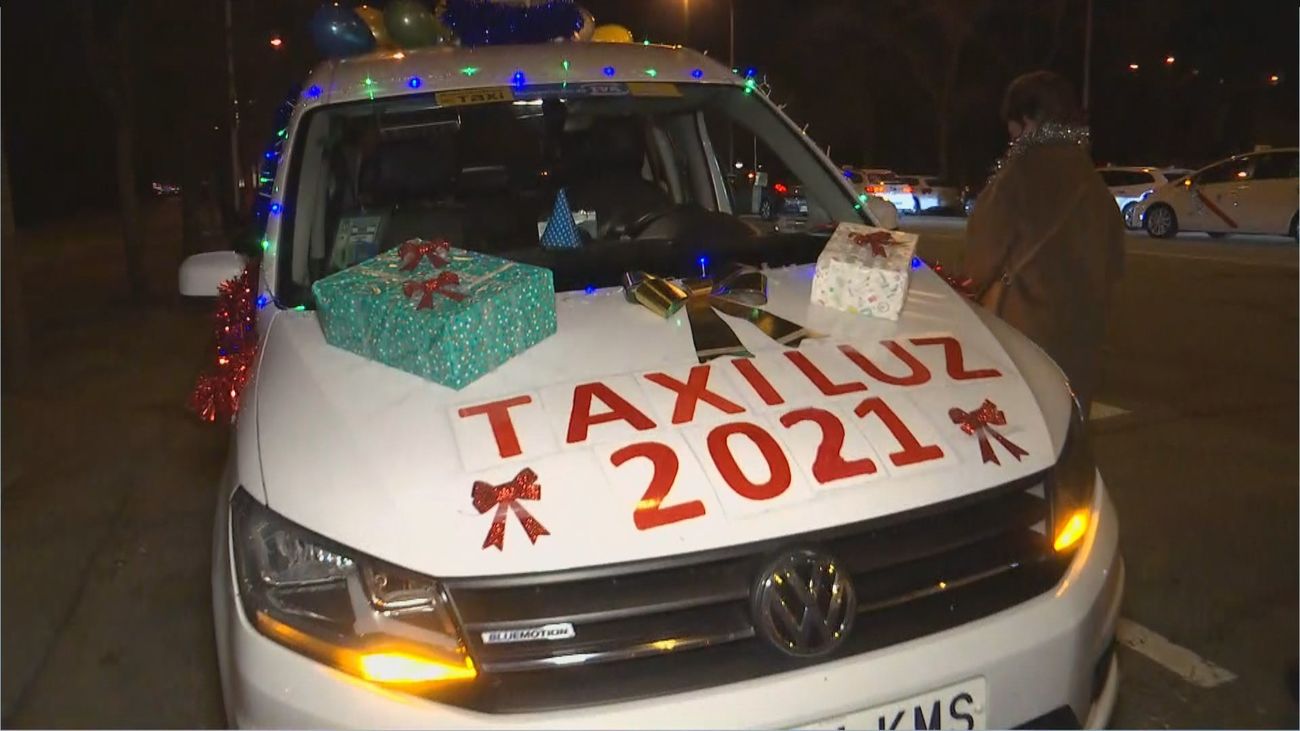Los mayores ya pueden disfrutar de 'Taxiluz' para ver el alumbrado navideño