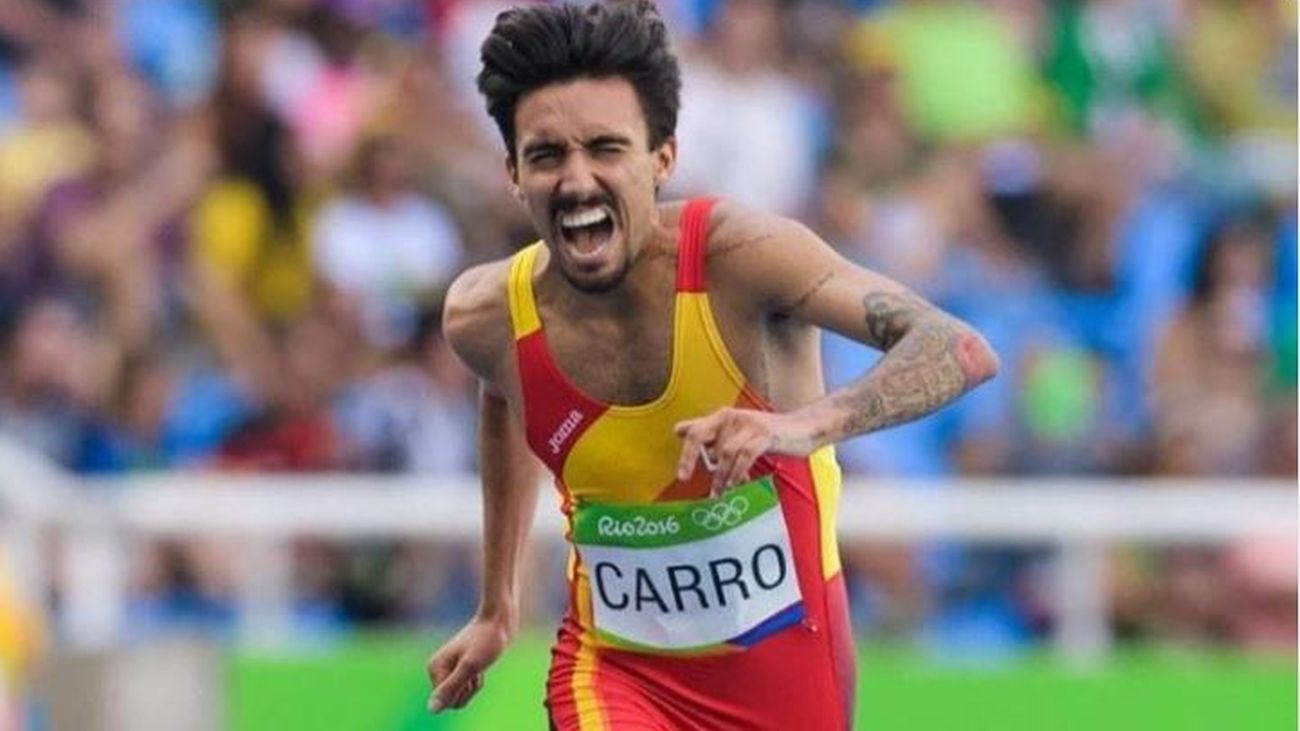 El atleta madrileño Fernando Carro se opera los dos tendones de aquiles