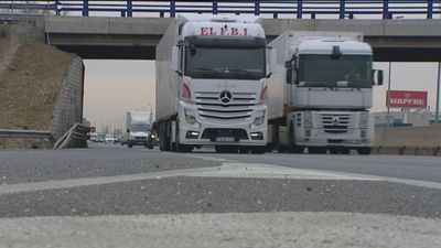 Los transportistas madrileños convocan una “marcha lenta” de camiones en Madrid a una semana del paro patronal