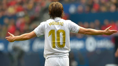 El madridismo se rinde ante Modric