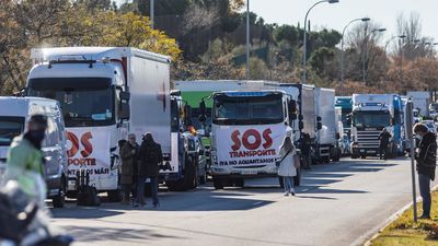 Los transportistas desconvocan la huelga prevista para Navidad