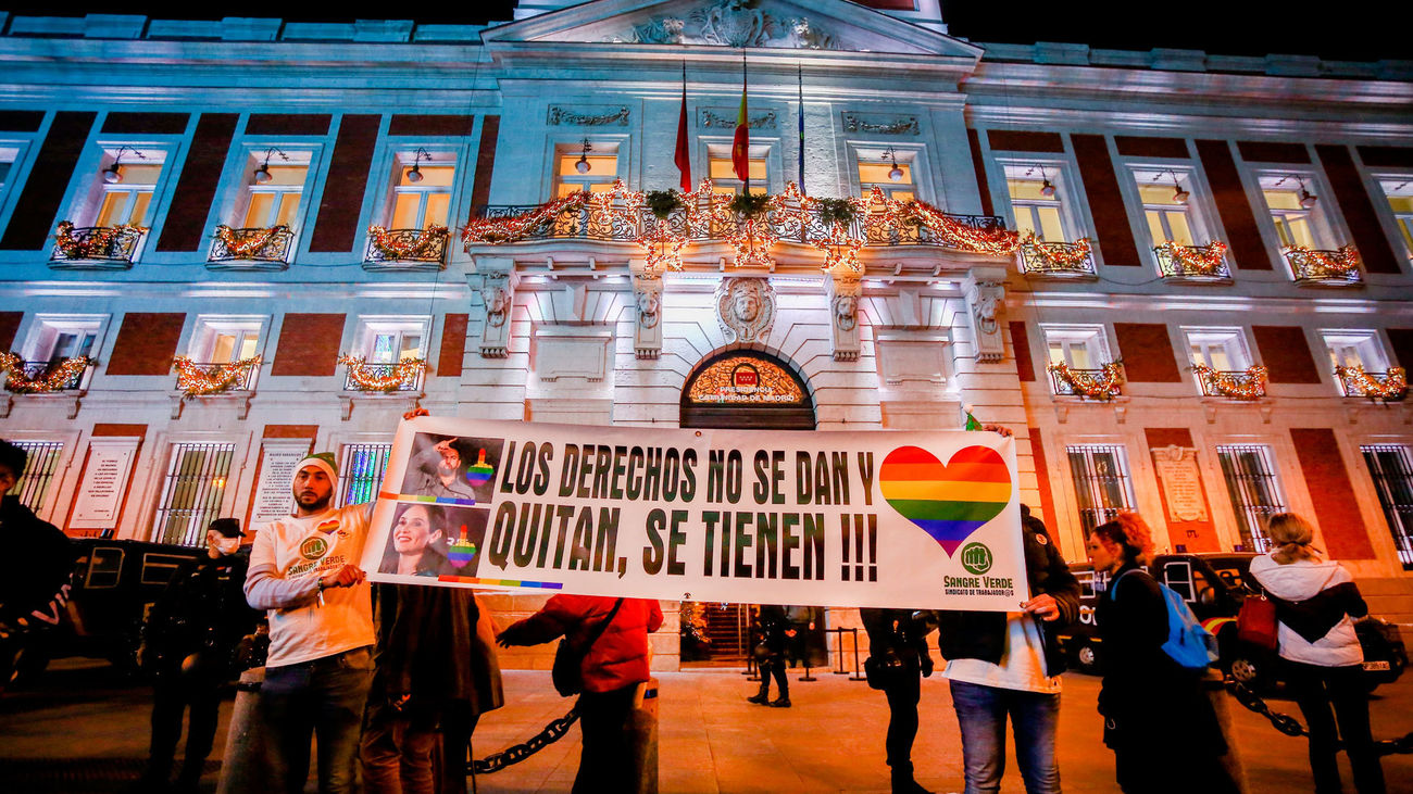Unas 2.000 personas se concentran en Sol contra la Ley de Igualdad propuesta por Vox
