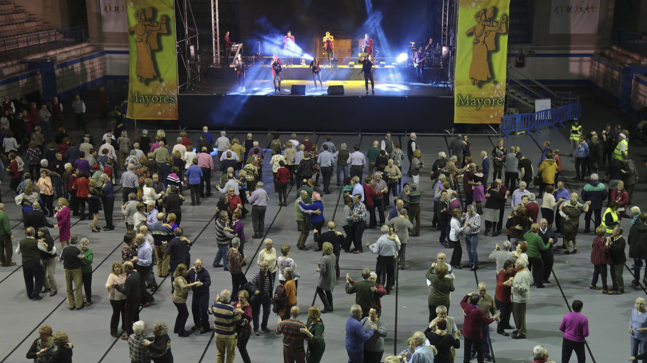 Fiesta de mayores de Navidad  de Leganés