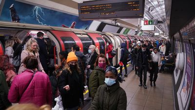 El alcalde de Londres declara el estado de "incidente grave" ante el rápido aumento de contagios de Covid