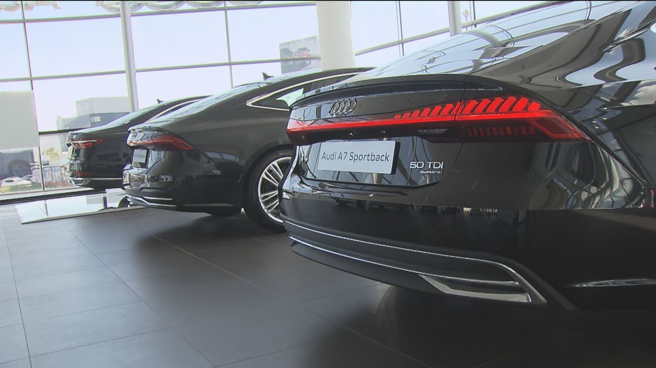 Los concesionarios piden al Gobierno que retrase la subida del impuesto de matriculación