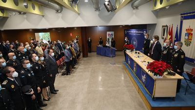 La Policía de Fuenlabrada reconoce la labor de servicios de emergencia en lo peor de la pandemia