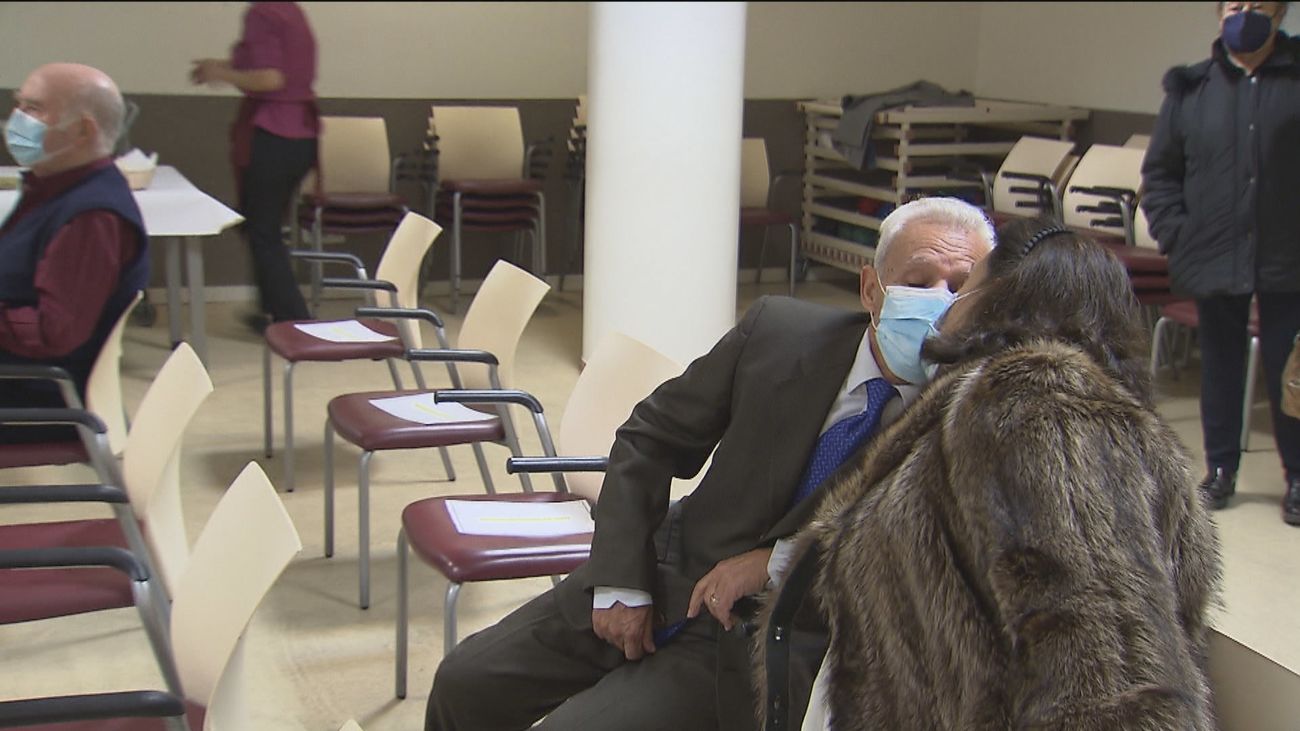 Homenaje en Madrid a los usuarios de los centros de día y sus trabajadores en tiempos de Covid