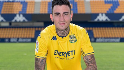 El Alcorcón despide a Raúl Asencio tras cometer varias imprudencias al volante