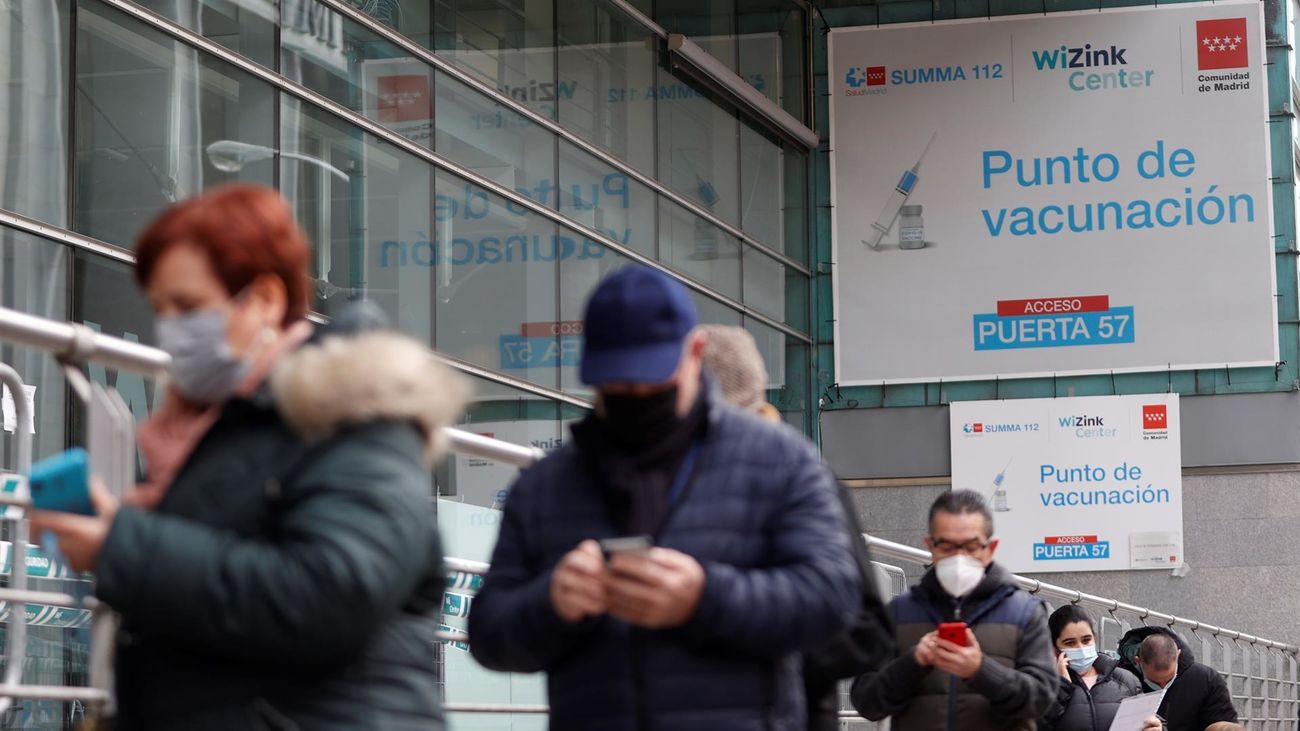 Madrid abre la Autocita para niños de 8 años y para profesores, policías o bomberos vacunados con AstraZeneca