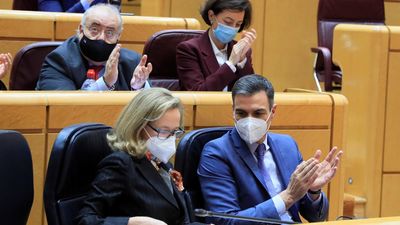 El PP ‘cuela’ en los PGE una enmienda de Compromís sobre lenguas cooficiales y provoca el retraso de su aprobación