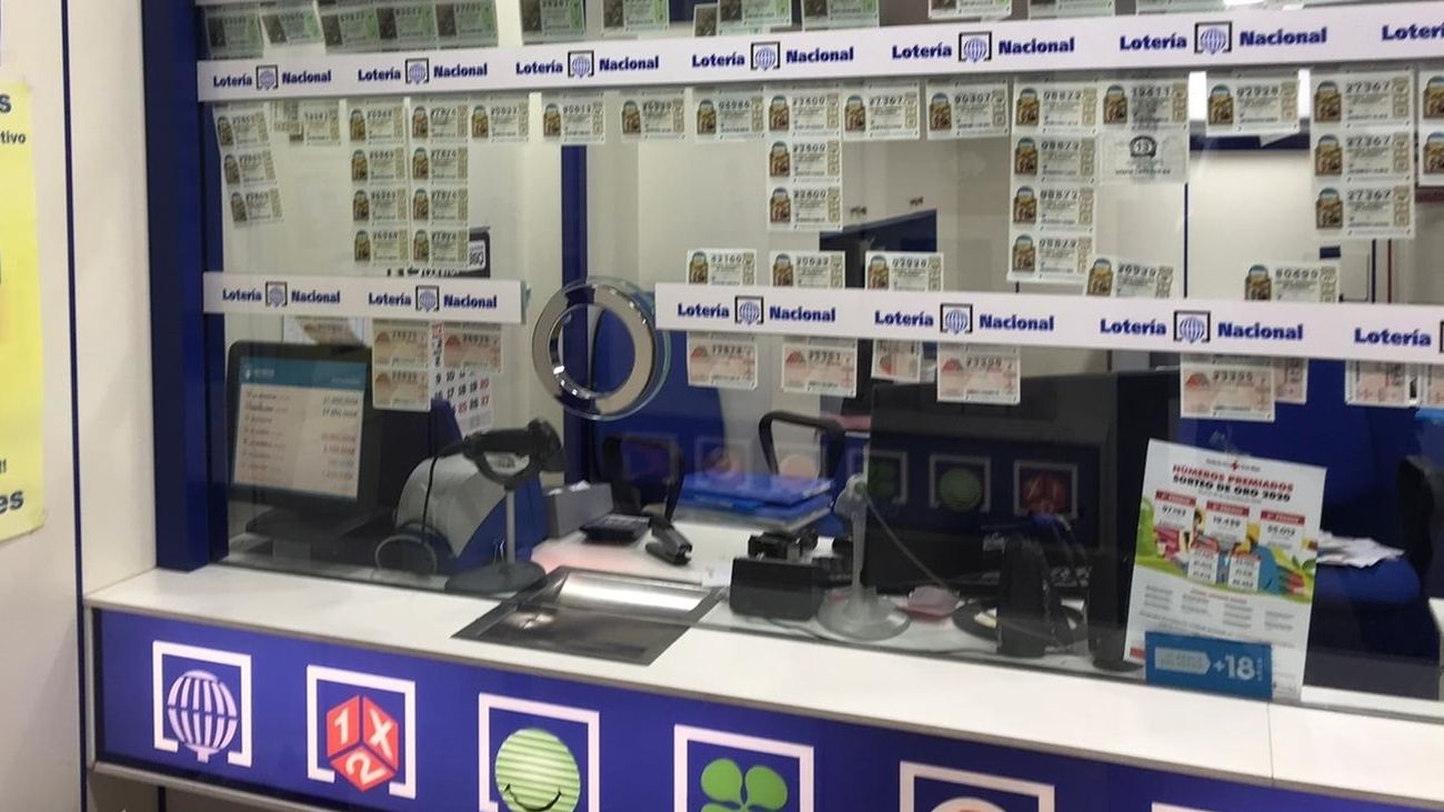 Protesta histórica de los loteros en pleno sorteo de la Lotería de Navidad