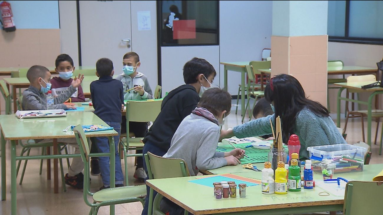 Menores vulnerables participan en las colonias urbanas de Navidad de Cáritas Madrid