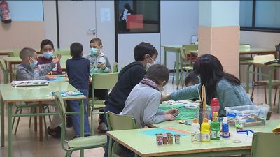 Menores vulnerables participan en las colonias urbanas de Navidad de Cáritas Madrid