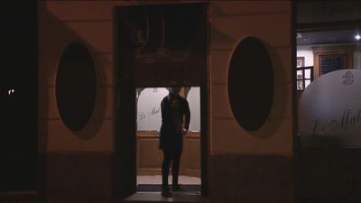 Nueve Comunidades establecen toque de queda o el cierre a partir de la medianoche