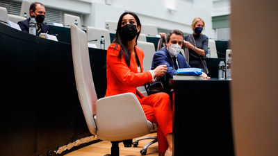 Aprobados los presupuestos de Madrid con el apoyo de los "carmenistas"