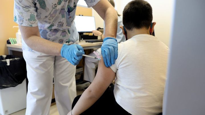 Continúa la vacunación contra la Covid y los test de antígenos en Madrid