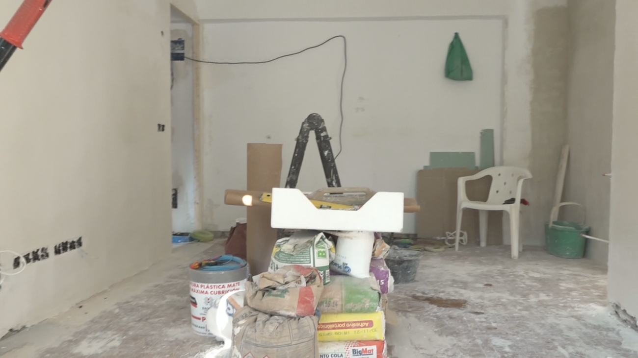 Denuncia una presunta estafa de casi 20.000 euros por reformar un piso a medias