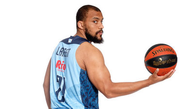 Kevin Larsen, nuevo pívot para Movistar Estudiantes en LEB Oro