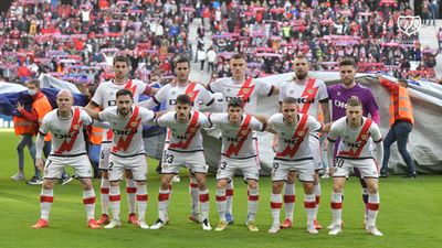 El Rayo completa con Iraola la segunda mejor primera vuelta de su historia