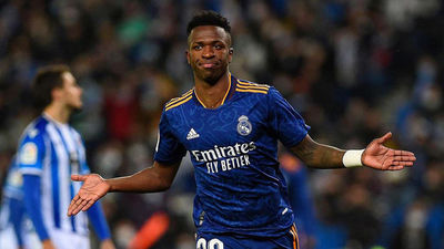 Vinícius da negativo en covid y espera ratificación de LaLiga