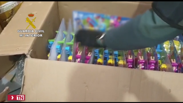 La Guardia Civil interviene en Pinto más de 145.000 juguetes falsificados o peligrosos para los niños