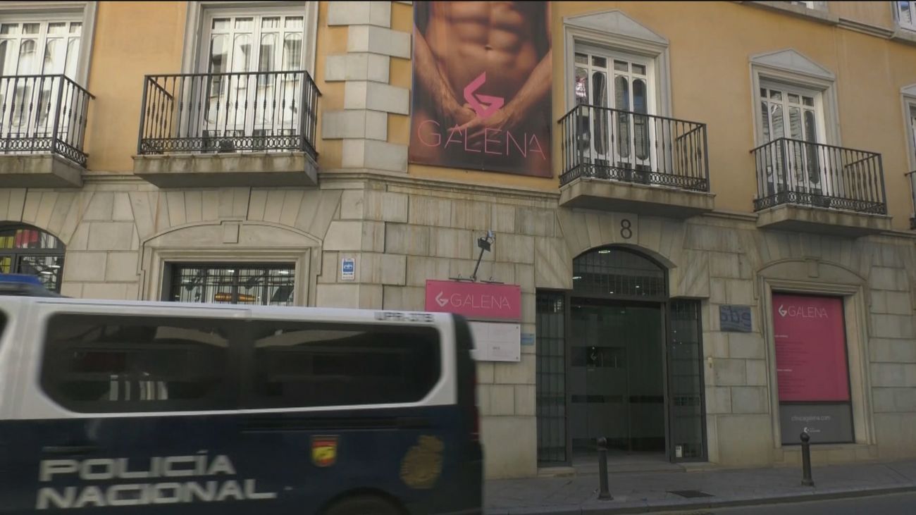 Una juez de Cartagena ordena detener a un cirujano que operó a una mujer que falleció tras una lipoescultura