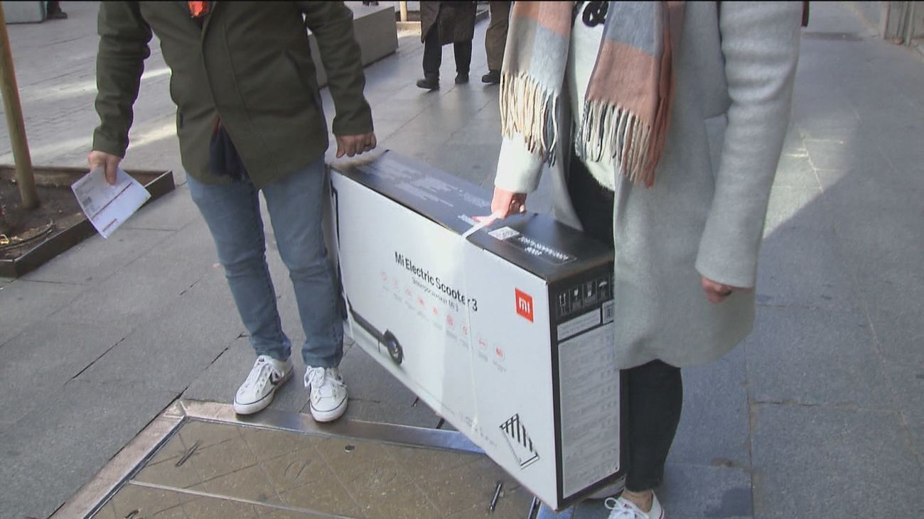 Víspera de Reyes con lleno en las zonas comerciales de Madrid