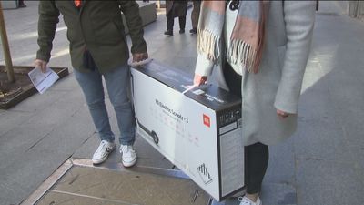 Víspera de Reyes con lleno en las zonas comerciales de Madrid