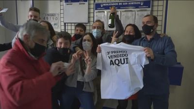 El 41.665 es el 'Gordo' del sorteo de El Niño 2022, segundo premio para el 44.469 y tercero para el 19.467