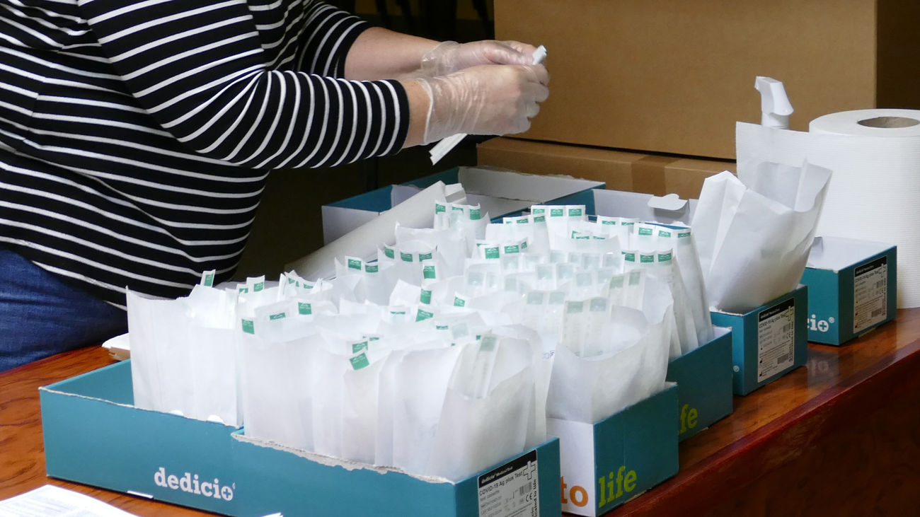 Móstoles distribuirá test de antígenos gratuitos para garantizar una vuelta a las aulas segura