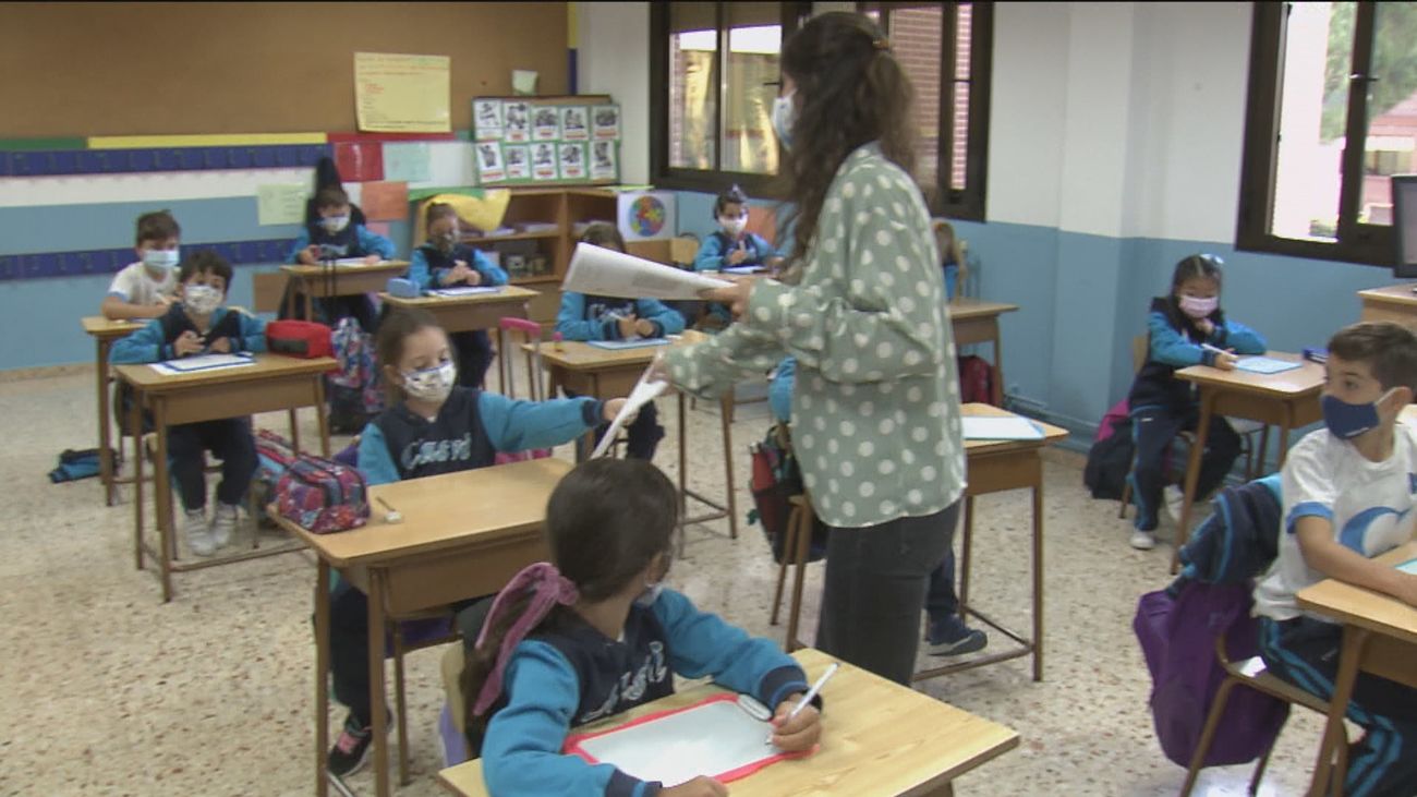 Salud Pública recomienda cuarentenas cuando haya al menos 5 casos de Covid en un aula