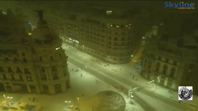 Recordamos en segundos, en 'Timelapse', cómo fue el paso de la nevada Filomena por Madrid