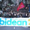 Cerca de 200 manifestaciones piden en País Vasco y Navarra el acercamiento de los presos de ETA
