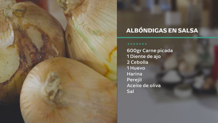 Receta de albóndigas en salsa de cebolla