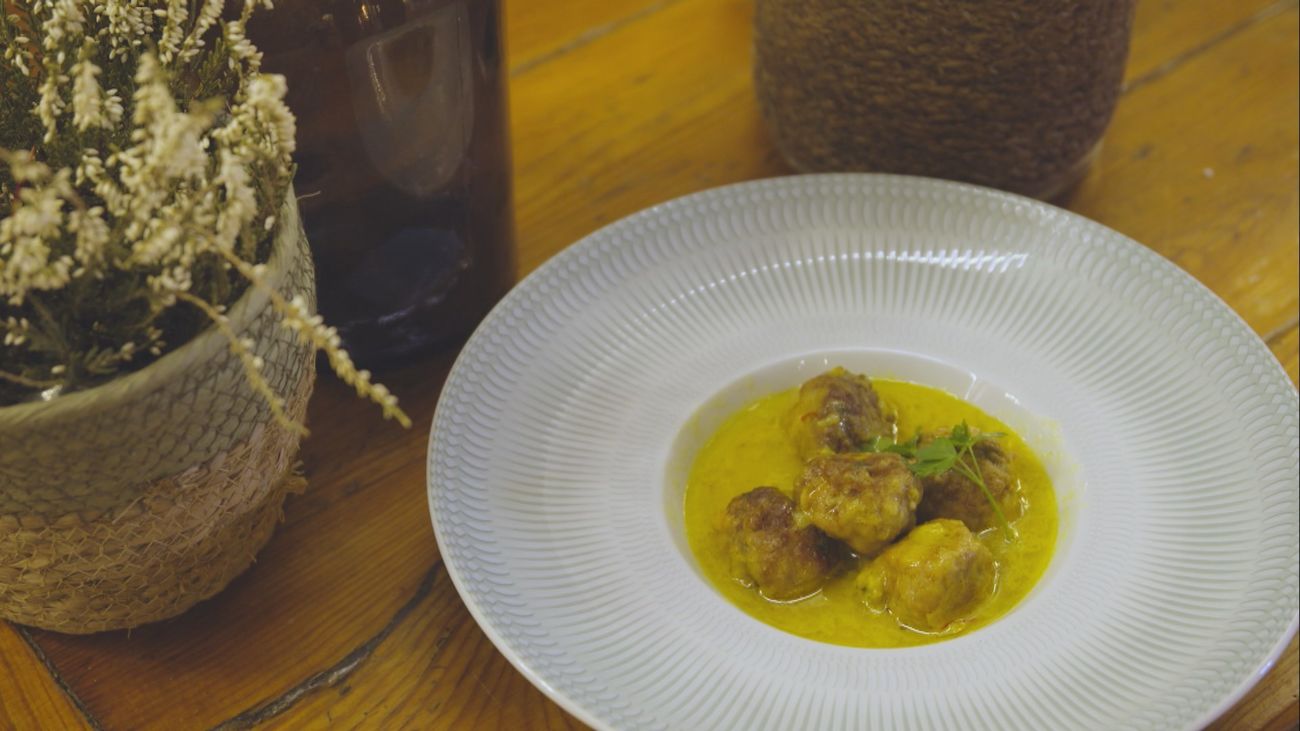 Hasta la cocina: Albóndigas en salsa de cebolla