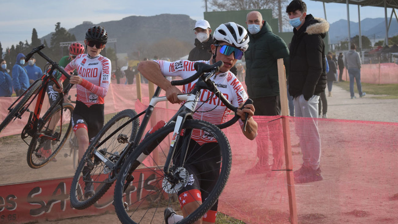 Los ciclistas madrileños dan la cara en los Nacionales de Xátiva de ciclocross