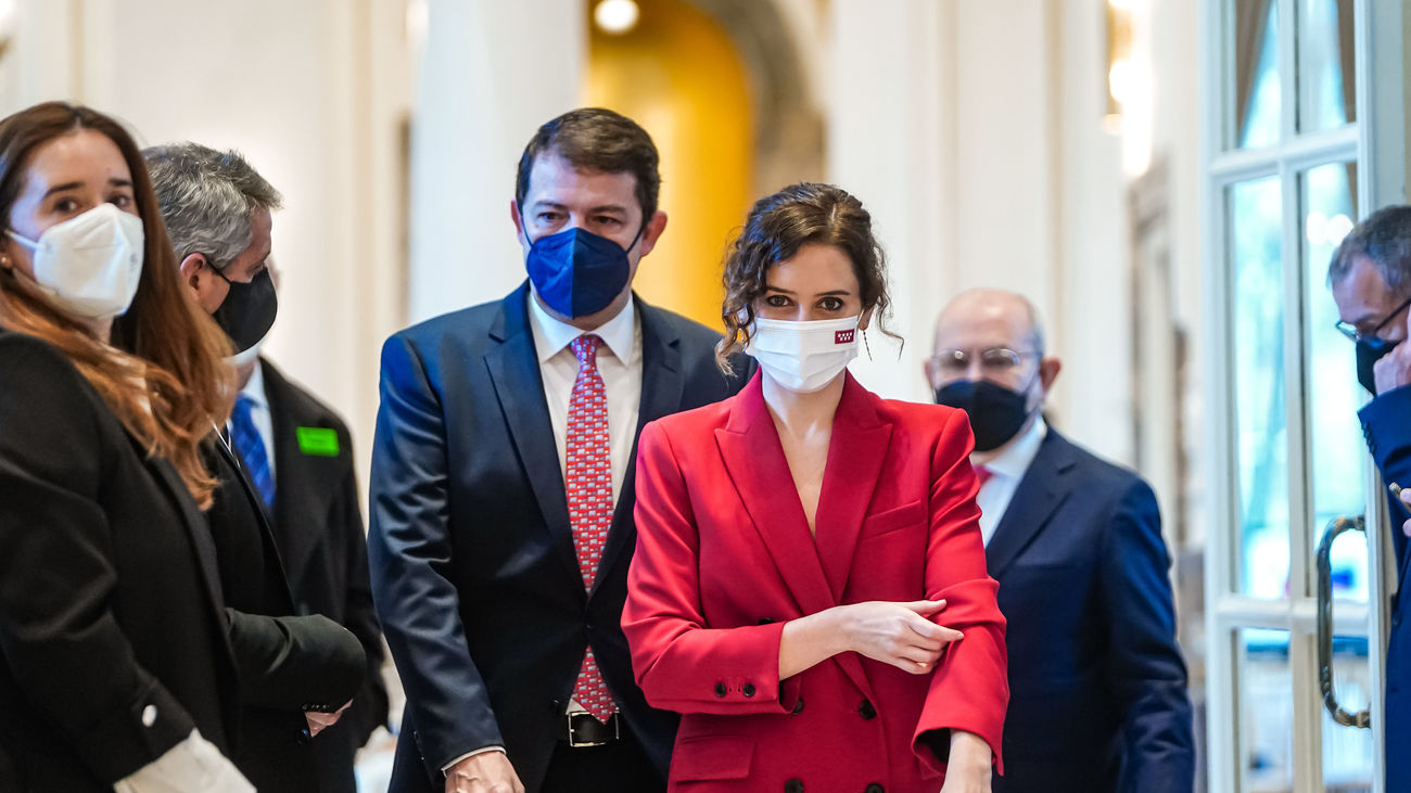 Ayuso anuncia medidas para aumentar la natalidad en Madrid: más deducción en el IRPF y tarifa plana para autónomas