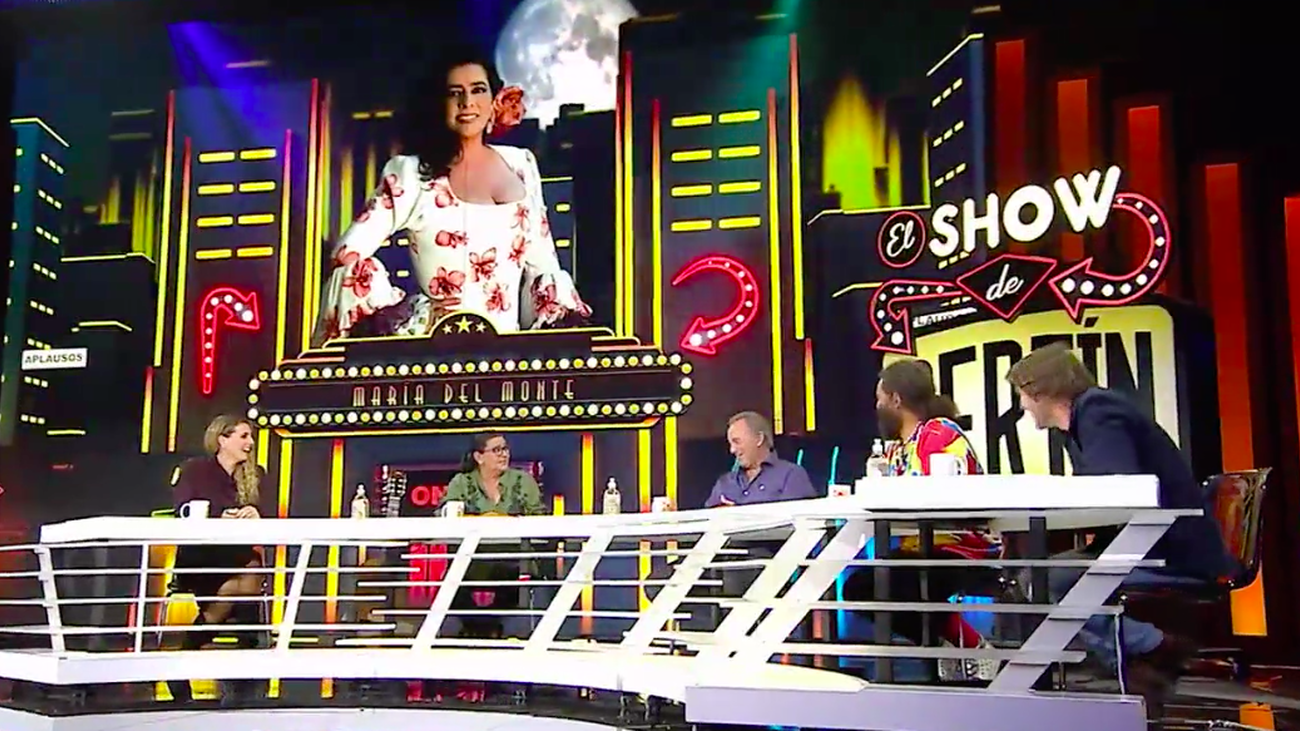 María del Monte bromea, cocina, canta y hace emocionarse a Bertín Osborne