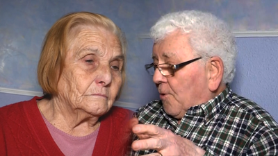 Desahucian a un matrimonio de mayores en Carabanchel por un supuesto impago