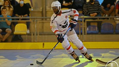 El Tres Cantos provoca la primera derrota del líder de la liga de hockey línea