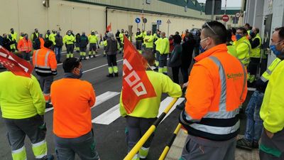 Protestas en Griñón por el desmantelamiento de la planta de Schneider Electric