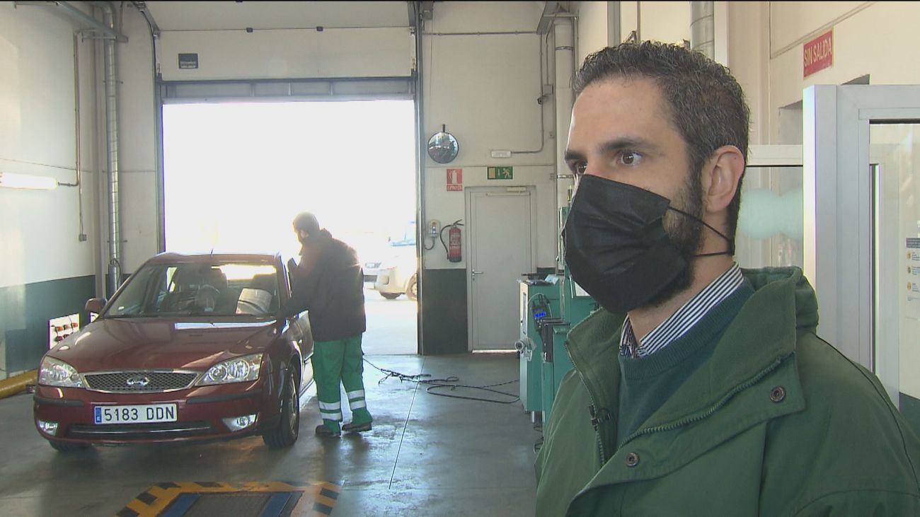 Cuatro de cada diez vehículos que circulan por las carreteras españolas no han pasado la ITV