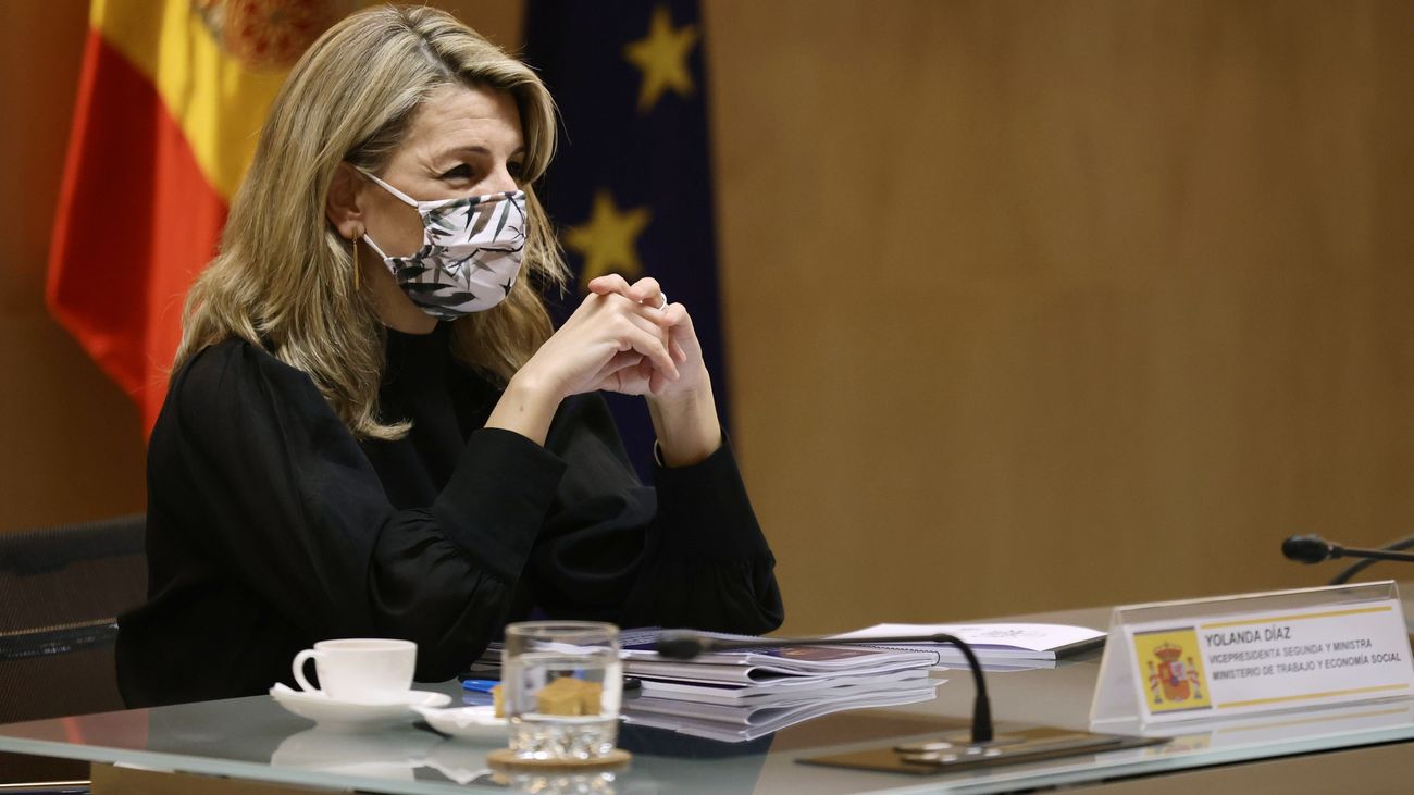 Yolanda Díaz cena con Aragonés tras expresarle EH Bildu su "no" actual a la reforma laboral