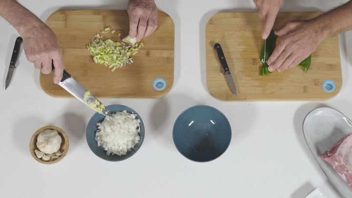 Receta de patatas con costillas y níscalos